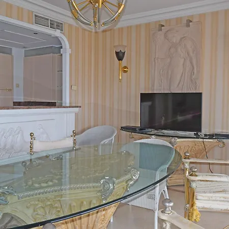 Апартаменты Palais Napoleon